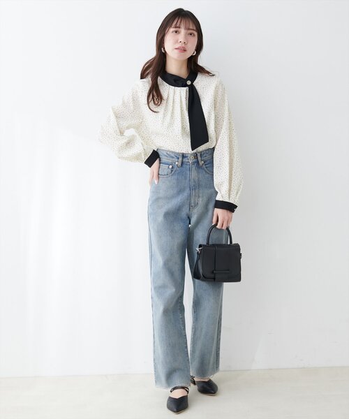 natural couture（ナチュラルクチュール）の「ドット型ボウタイ衿ブラウス（シャツ/ブラウス・レディース・ネイビー/サックスブルー/オフホワイト/その他1/グレイッシュベージュ・FREE）」の9枚目の写真