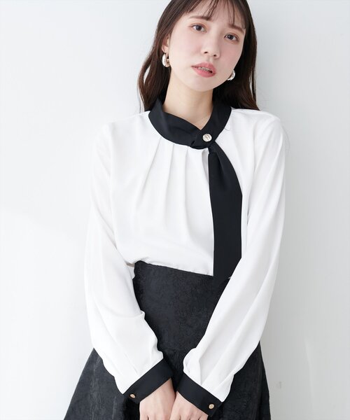 natural couture（ナチュラルクチュール）の「ドット型ボウタイ衿ブラウス（シャツ/ブラウス・レディース・ネイビー/サックスブルー/オフホワイト/その他1/グレイッシュベージュ・FREE）」の12枚目の写真