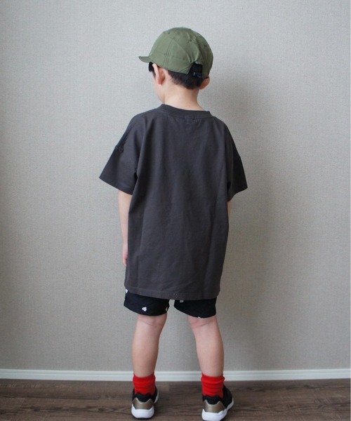 TARKER(ターカー)の「ハート刺繍4分丈ナイロンパンツ(その他パンツ・キッズ・ブラック/ベージュ・90/100/110/120/130/140/150)」の4枚目の写真