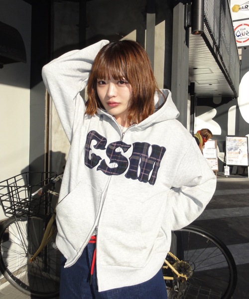 shesame（シーセム）の「CSMチェックロゴジップフーディー（パーカー・レディース・ブラック/オートミール/グレー・LARGE/MEDIUM）」の2枚目の写真