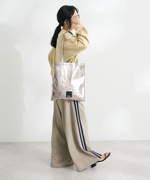 CRAFT STANDARD BOUTIQUE（クラフトスタンダードブティック）の「【追加】akha. メタリックトート ◆（トートバッグ・レディース・シルバー/ブラック/ミント/ブロンズ・FREE）」の17枚目の写真