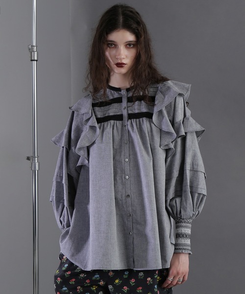 ROSE BUD（ローズバッド）の「(mag.by c)シャンブレーフリルシャツ（シャツ/ブラウス・レディース・ブルー/ブラック・ONE SIZE）」の6枚目の写真