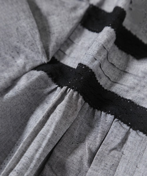 ROSE BUD（ローズバッド）の「(mag.by c)シャンブレーフリルシャツ（シャツ/ブラウス・レディース・ブルー/ブラック・ONE SIZE）」の10枚目の写真