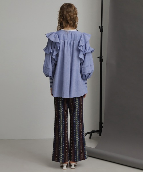 ROSE BUD（ローズバッド）の「(mag.by c)シャンブレーフリルシャツ（シャツ/ブラウス・レディース・ブルー/ブラック・ONE SIZE）」の15枚目の写真