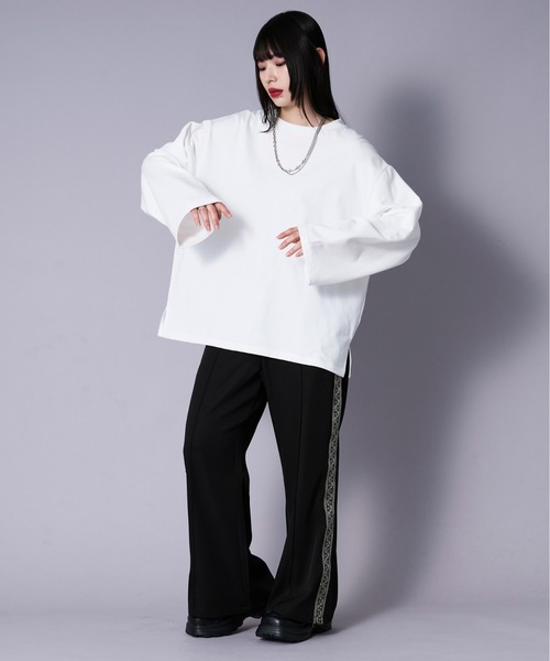 Ellno Loset（エルノロゼット）の「ワイドスリーブオーバーロンT（Tシャツ/カットソー・メンズ・オフホワイト/ブラック・SMALL/LARGE/MEDIUM）」の18枚目の写真