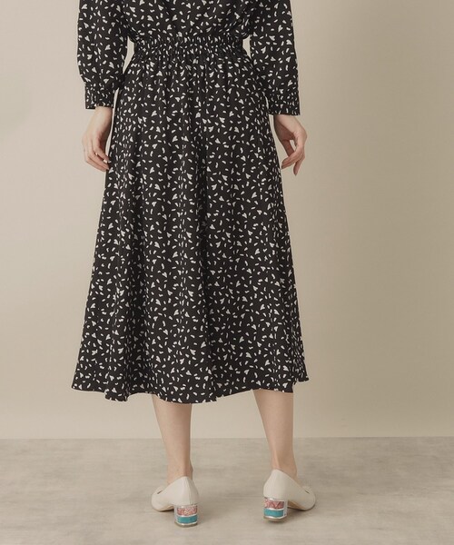 ITS'DEMO（イッツデモ）の「【手洗い可／セットアップ可／ウエストゴム】ハートプリントスカート（スカート・レディース・ブラック系/ネイビー系/ホワイト系3・00）」の7枚目の写真