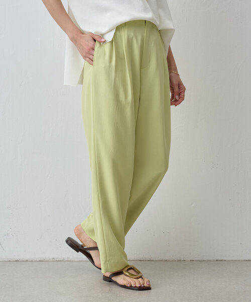 BEARDSLEY（ビアズリー）の「サラっとタックパンツ（その他パンツ・レディース・グリーン系その他2/アイボリー・0/1）」の20枚目の写真