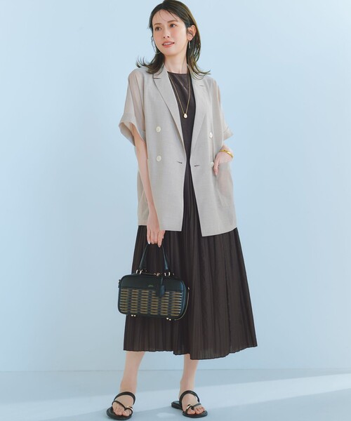 23区(ニジュウサンク)の「サムリング フラット サンダル(サンダル・レディース・ダークブラウン系/ブラック系/ホワイト・22.5/23.5/24.5)」の14枚目の写真