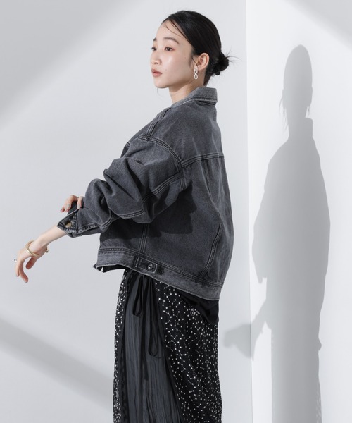 Lee(リー)の「Lee/RIDERS JACKET(セットアップ可)(デニムジャケット・レディース・ライトブルー/ブラック・M)」の4枚目の写真