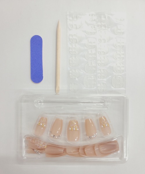 Lace Ladies（レースレディース）の「パール ビジュー バラエティ ネイルチップ セット（ネイルシール/ネイルチップ・レディース・B/A/D/C・FREE）」の10枚目の写真