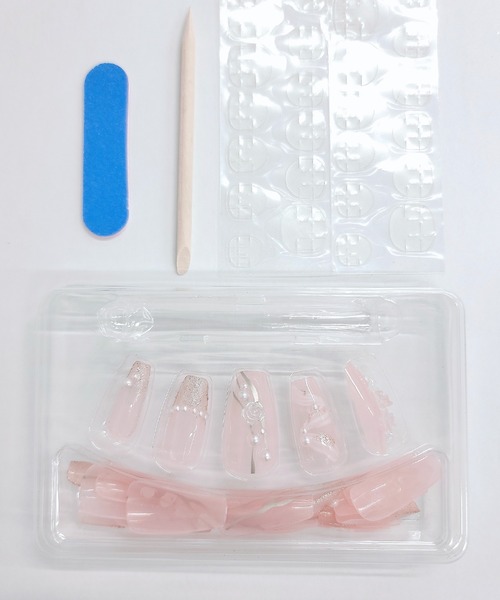 Lace Ladies（レースレディース）の「パール ビジュー バラエティ ネイルチップ セット（ネイルシール/ネイルチップ・レディース・B/A/D/C・FREE）」の16枚目の写真