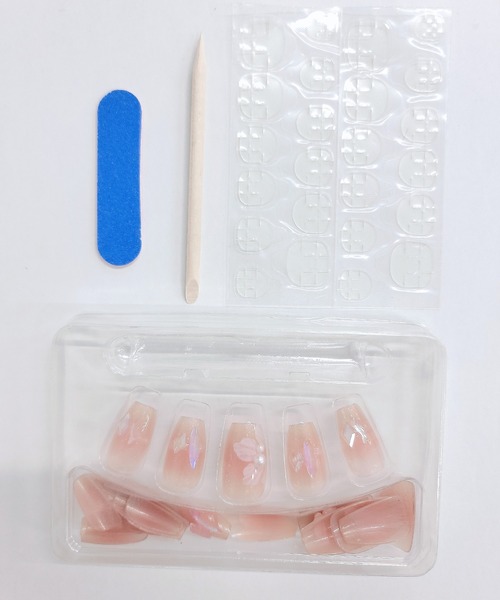 Lace Ladies（レースレディース）の「パール ビジュー バラエティ ネイルチップ セット（ネイルシール/ネイルチップ・レディース・B/A/D/C・FREE）」の19枚目の写真