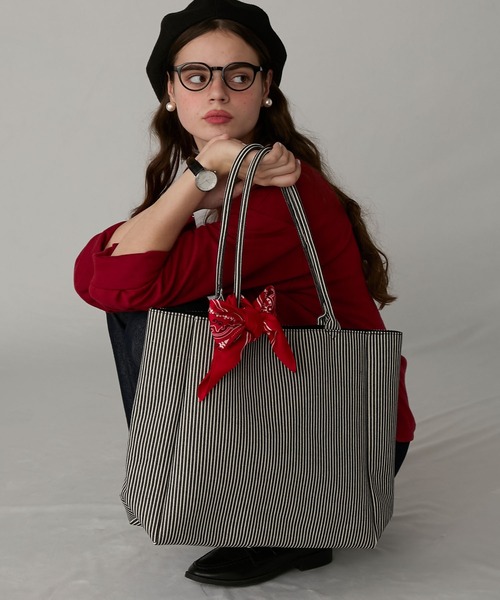 BONLECILL Marche(ボンルシールマルシェ)の「【BONLECILL Marche】《大容量/A4》アソートチェック/ストライプ柄 BIGトートバッグ(トートバッグ・レディース・レッド/ネイビー/ブラック/ブラウン/バーガンディー/ボルドー/ブラック系1・FREE)」の3枚目の写真