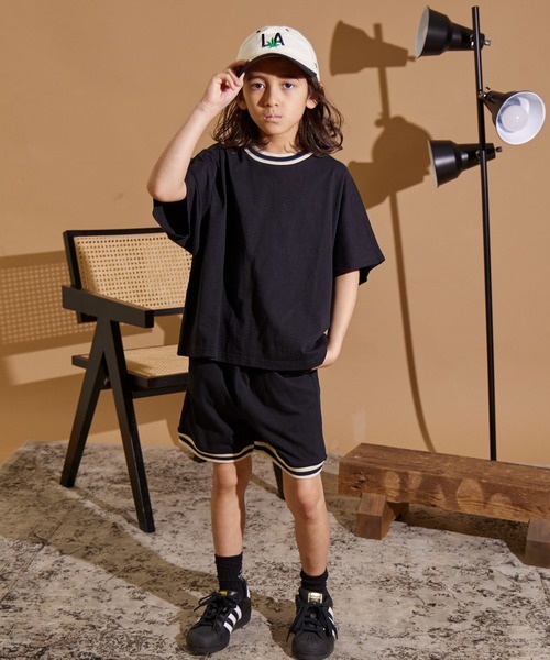 PAIRMANON STREET（ペアマノンストリート）の「【PAIRMANON STREET】ラインリブ 半袖 セットアップ（セットアップ・キッズ・ブラック/ブルー/グリーン/パープル系その他・150/130/160/120/140/90/100/110）」の5枚目の写真