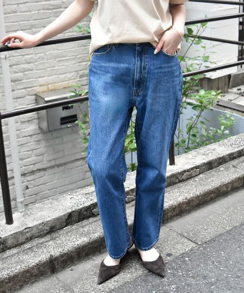 le.coeur blanc（ルクールブラン）の「オーセンティックストレートデニム（デニムパンツ・レディース・サックスブルー・36/38/40）」の15枚目の写真