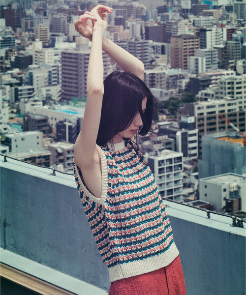 Coohem（コーヘン）の「COOHEM | コットン ニットベスト WOMEN（ベスト・レディース・ブルー系その他5/ホワイト系その他5・F）」の13枚目の写真