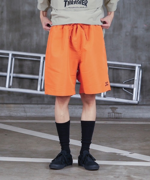 THRASHER(スラッシャー)の「Skate and Destroy SHORTS / スラッシャースケートデストロイショーツ(その他パンツ・メンズ・オレンジ/ブラック・LARGE/MEDIUM/X-LARGE)」の11枚目の写真