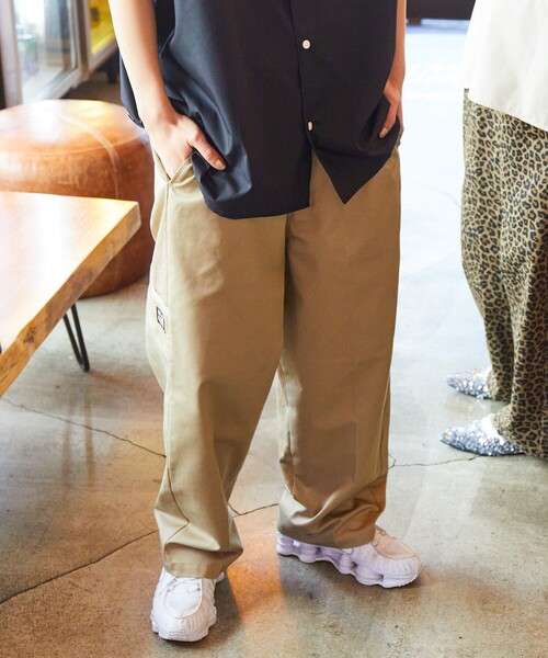 wolf and wolff 購入 encoming テーパードパンツ 限定展開 SHE WOLF DINER×FREAK'S STORE/シーウルフダイナー