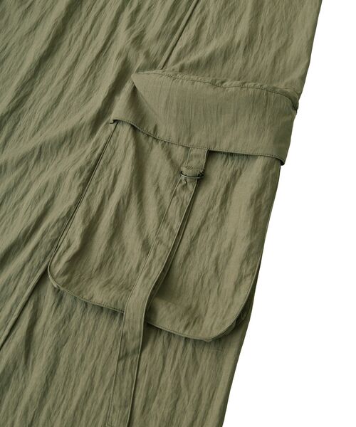 Editt by YECCA VECCA(エディットバイイェッカヴェッカ)の「【接触冷感】カーゴキャミワンピース(ワンピース・レディース・ブラック/カーキ・FREE)」の10枚目の写真