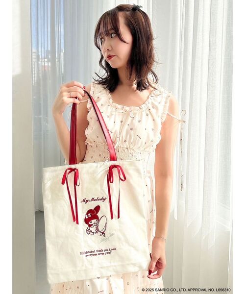 dazzlin（ダズリン）の「【メロクロコラボ】ツインリボンキャンバストートバッグ（トートバッグ・レディース・オフホワイト・FREE）」の11枚目の写真