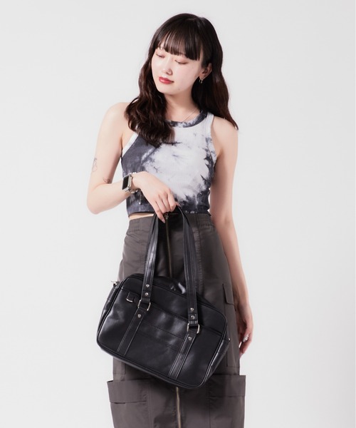 Chick(チック)の「Fake Leather Shoulder Bag School Bag スクールバッグ(ショルダーバッグ・レディース・ブラック・FREE)」の11枚目の写真