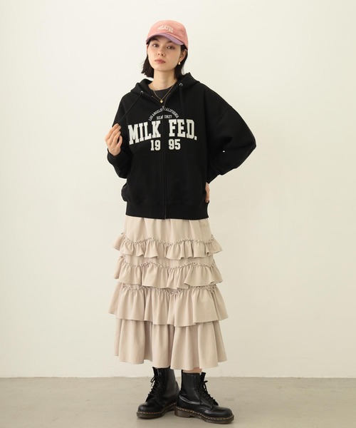 MILKFED.（ミルクフェド）の「SOLID DIRNDL SKIRT（スカート・レディース・ブラック/ライトブルー/ベージュ・ONE SIZE）」の12枚目の写真
