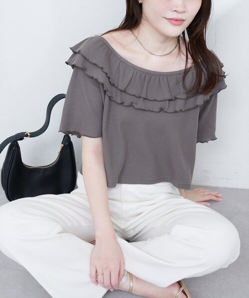 natural couture（ナチュラルクチュール）の「【WEB限定】ワッフルフリルTOPS（シャツ/ブラウス・レディース・チャコールグレー/ライトベージュ/その他1/その他2・FREE）」の2枚目の写真