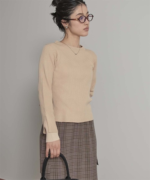 miette(ミエット)の「スリットデザインリブニット(ニット/セーター・レディース・ライトブルー/ライトイエロー/ベージュ/チャコール/ボルドー・FREE)」の16枚目の写真