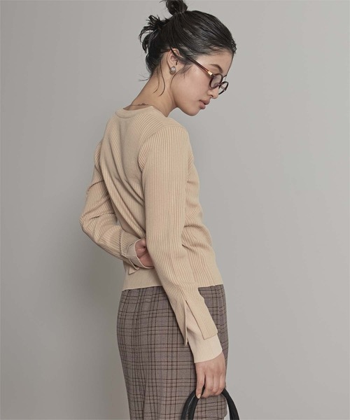 miette(ミエット)の「スリットデザインリブニット(ニット/セーター・レディース・ライトブルー/ライトイエロー/ベージュ/チャコール/ボルドー・FREE)」の20枚目の写真
