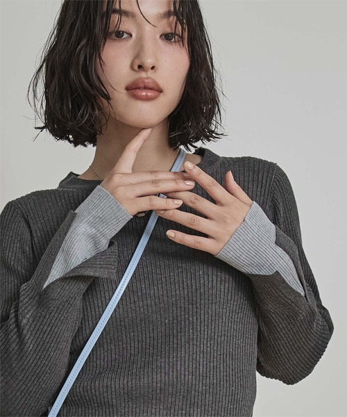 miette(ミエット)の「スリットデザインリブニット(ニット/セーター・レディース・ライトブルー/ライトイエロー/ベージュ/チャコール/ボルドー・FREE)」の10枚目の写真