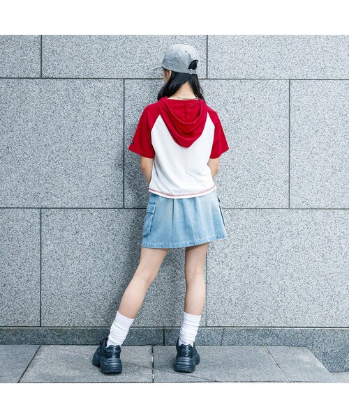 algy(アルジー)の「オーロラロゴラグランフーディー(パーカー・キッズ・レッド/サックスブルー/ブラック・X-SMALL/XX-SMALL/SMALL/MEDIUM)」の5枚目の写真