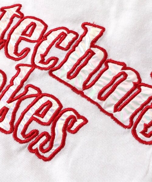 algy(アルジー)の「オーロラロゴラグランフーディー(パーカー・キッズ・レッド/サックスブルー/ブラック・X-SMALL/XX-SMALL/SMALL/MEDIUM)」の10枚目の写真