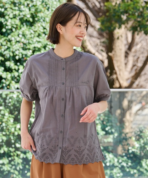 Arnold Palmer(アーノルドパーマー)の「インド綿 裾スカラップ刺繍 ブラウス(シャツ/ブラウス・レディース・チャコールグレー/サックスブルー/ホワイト・S/M/L)」の9枚目の写真