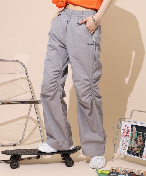 NERDY(ノルディ)の「ニーシャーリングウーブンパンツ(その他パンツ・メンズ・ブラック/ピンク/グレー・L/S/M)」の16枚目の写真