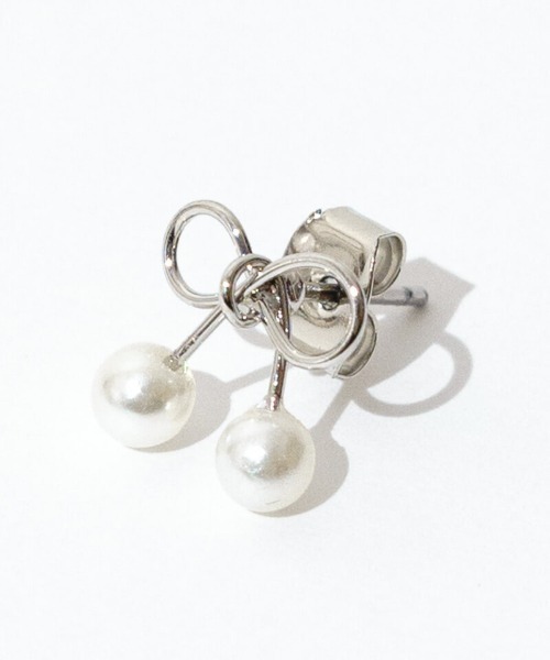 flower（フラワー）の「チェリーリボンピアス（ピアス（片耳用）・レディース・シルバー/ゴールド・FREE）」の8枚目の写真