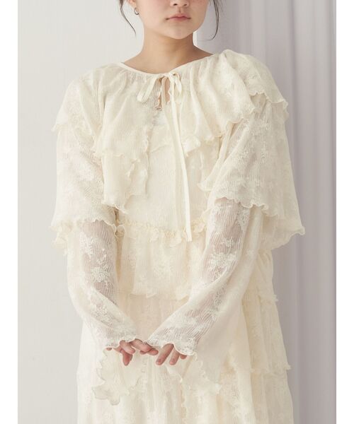 merry jenny(メリージェニー)の「レースティアードボレロ(シャツ/ブラウス・レディース・オフホワイト/アイボリー・FREE)」の1枚目の写真