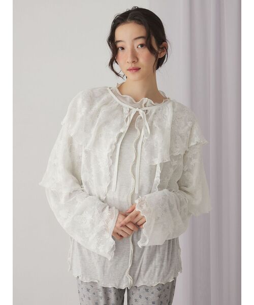 merry jenny(メリージェニー)の「レースティアードボレロ(シャツ/ブラウス・レディース・オフホワイト/アイボリー・FREE)」の3枚目の写真