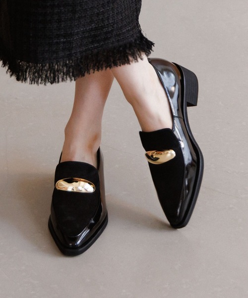 HIMIKO（ヒミコ）の「【HIMIKO】軽量ソールオーバルモチーフローファー/651306（ローファー・レディース・ブラウン系その他/ブラック/ガンメタ・25.0cm/24.5cm/23.5cm/22.5cm/22.0cm/25.5cm/24.0cm/23.0cm）」の21枚目の写真