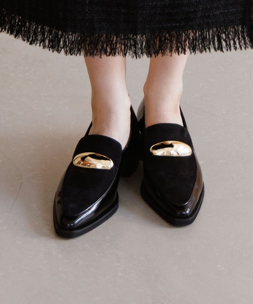 HIMIKO（ヒミコ）の「【HIMIKO】軽量ソールオーバルモチーフローファー/651306（ローファー・レディース・ブラウン系その他/ブラック/ガンメタ・25.0cm/24.5cm/23.5cm/22.5cm/22.0cm/25.5cm/24.0cm/23.0cm）」の20枚目の写真