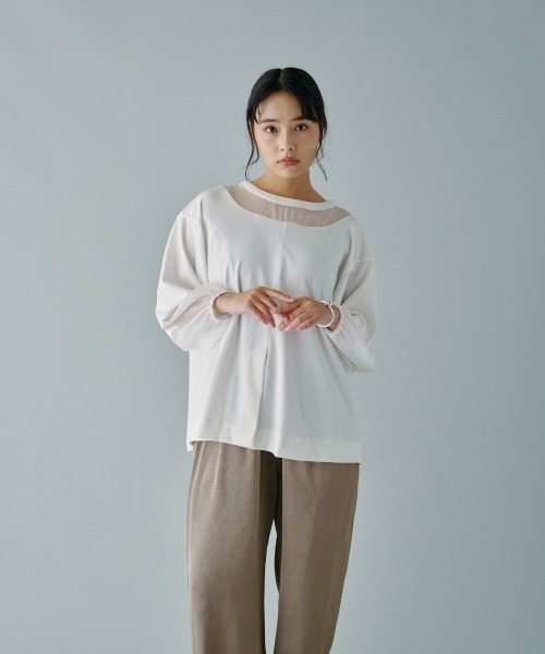 terrace(テラス)の「シアー切替プルオーバー(Tシャツ/カットソー・レディース・ブラック/オフホワイト/チャコールグレー・MEDIUM)」の4枚目の写真