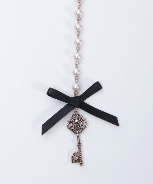 axes femme POETIQUE（アクシーズファムポエティック）の「ワンダーモチーフパールベルト（ベルト・レディース・ゴールド/アンティークゴールド・FREE）」の7枚目の写真