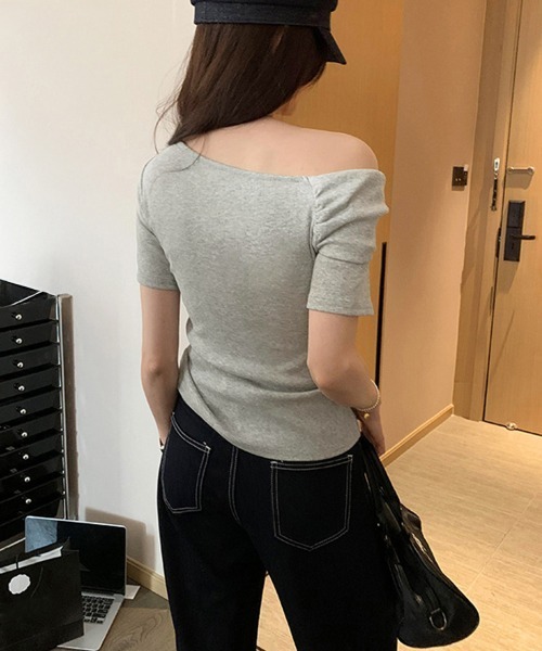 Miniministore(ミニミニストア)の「片方オフショルtシャツ レディース 半袖(Tシャツ/カットソー・レディース・ホワイト/ブラック/ネイビー/グレー・FREE)」の8枚目の写真