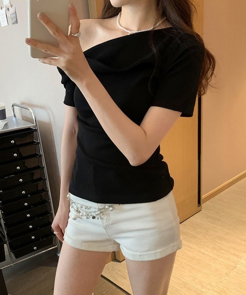 Miniministore(ミニミニストア)の「片方オフショルtシャツ レディース 半袖(Tシャツ/カットソー・レディース・ホワイト/ブラック/ネイビー/グレー・FREE)」の11枚目の写真
