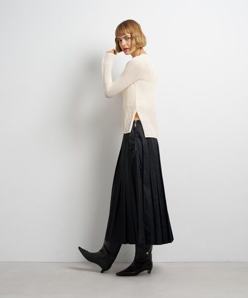 LANVIN en Bleu（ランバンオンブルー）の「シアーレースニット（ニット/セーター・レディース・レッド/ブラック/オフホワイト・38）」の12枚目の写真