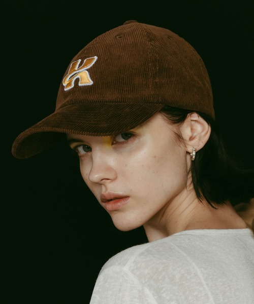 Knuth Marf(クヌースマーフ)の「【Knuth Marf】corduroy cap(キャップ・レディース・ブラウン/ネイビー・FREE)」の3枚目の写真