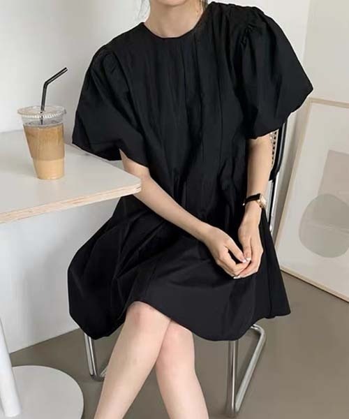 gossip!ロサンゼルス(ゴシップロサンゼルス)の「タックワンピース(ワンピース・レディース・ブラック・FREE)」の3枚目の写真