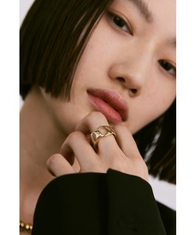 un/neu（アンノイ）の「ニュアンスメタルリング（リング）」