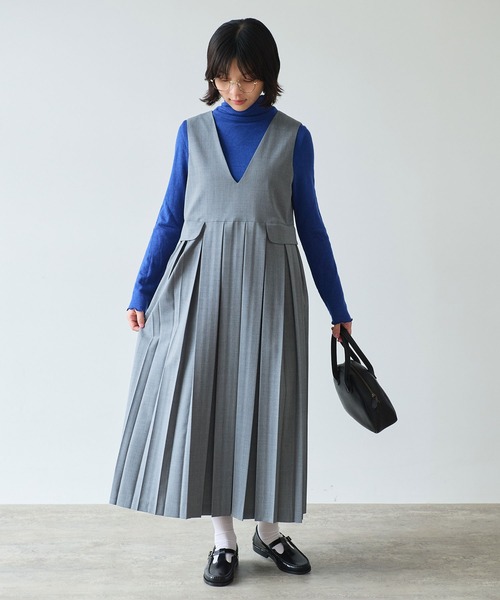 bulle de savon(ビュルデサボン)の「《early spring》2/80 TWツイル プリーツジャンパースカート(ジャンパースカート・レディース・グレー/ブラック・FREE)」の1枚目の写真