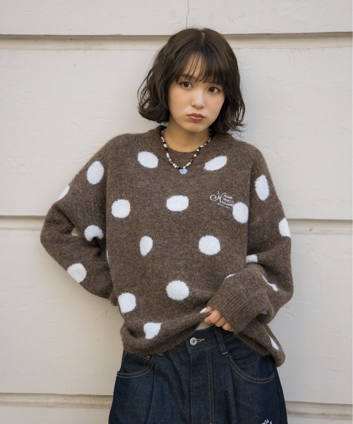 kaoyorinakami（カオヨリナカミ）の「dot logo knit / ドットロゴニット（ニット/セーター・メンズ・ブラウン/ネイビー・SMALL/MEDIUM/LARGE/X-LARGE）」の7枚目の写真