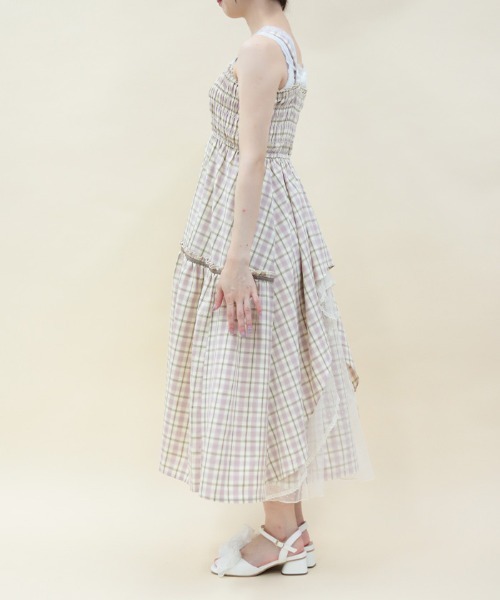 axes femme POETIQUE（アクシーズファムポエティック）の「バックフリルロングワンピース（ワンピース・レディース・ピンク/クリーム/ブラック・MEDIUM）」の7枚目の写真